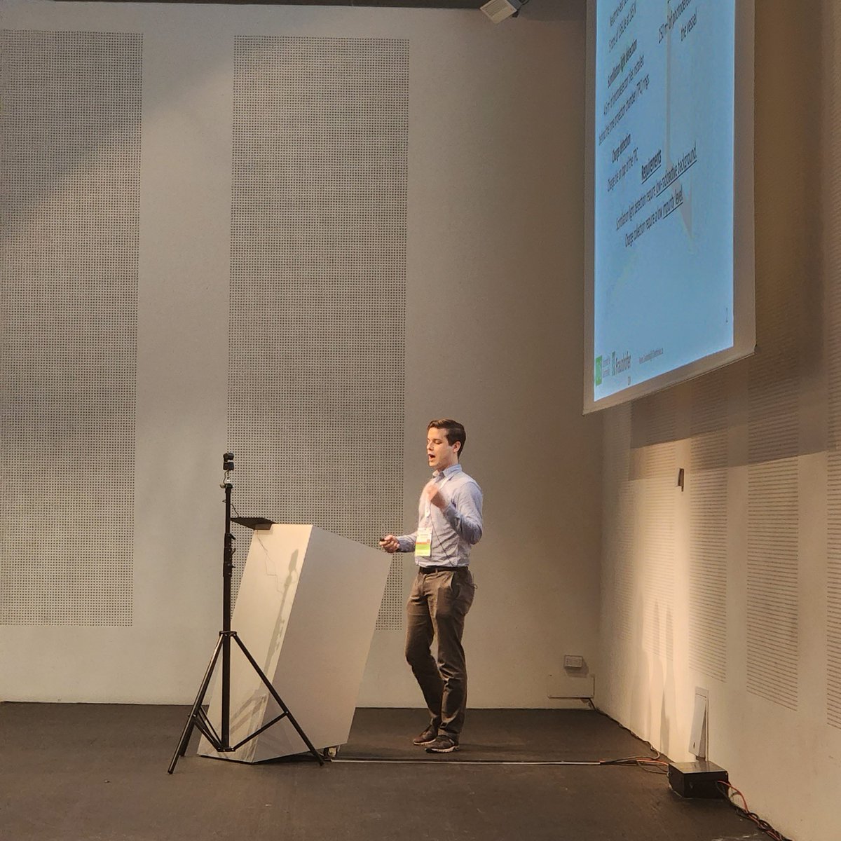 nEXOexperiment's tweet photo. Congratulations Keven Deslandes! on winning the best student paper competition at the 2022 IEEE NSS/MIC/RTSD workshop in Milano, Italy. 
#nEXO https://t.co/Jcax0i68bQ