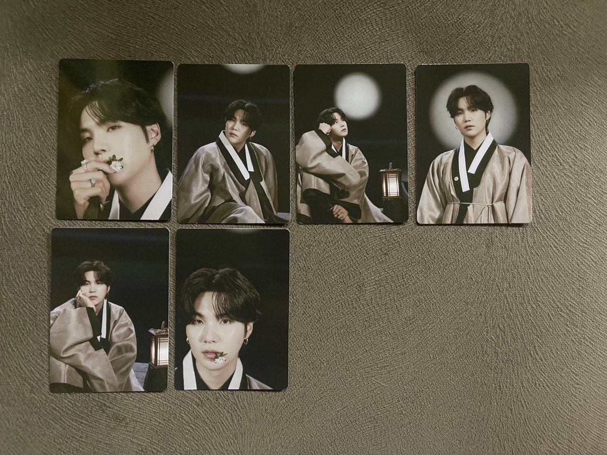 j9lovesBangtan's tweet photo. WTB/LFB

Dalmajung 2022 Mini Photocard Set

Yoongi - 700 (no special PCs)
Mini PC set - Take all for 1350 https://t.co/YqIaknpcvK