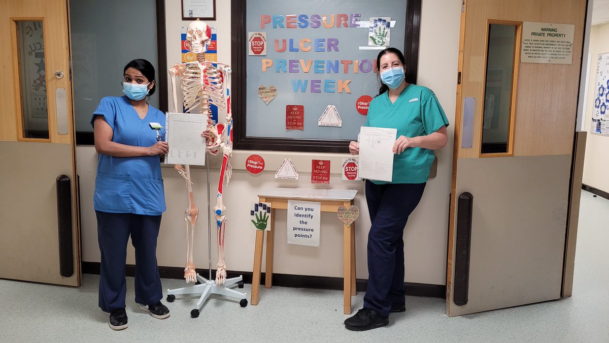Leyland Ward are ready for Pressure Ulcer Prevention Week. There's lots of activities on the Ward. Can you apply the pressure points on the Skeleton? Come and give it a go. @DNDTeam_Surgery @SarahC_RN