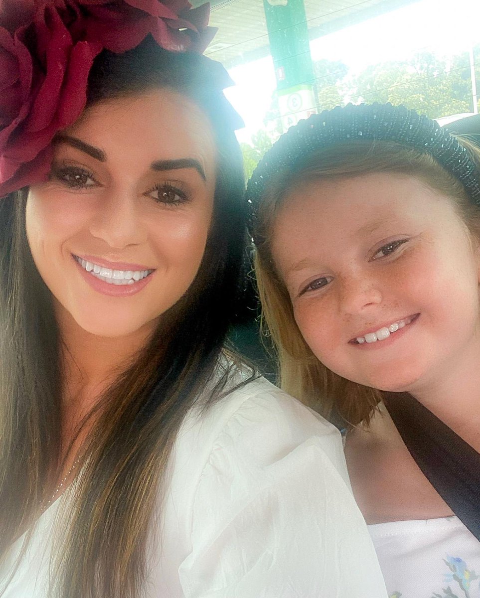 EmilyJRF's tweet image. Cranbourne Cup Day 2022 🏆

Ending the holiday properly with these guys ❤️