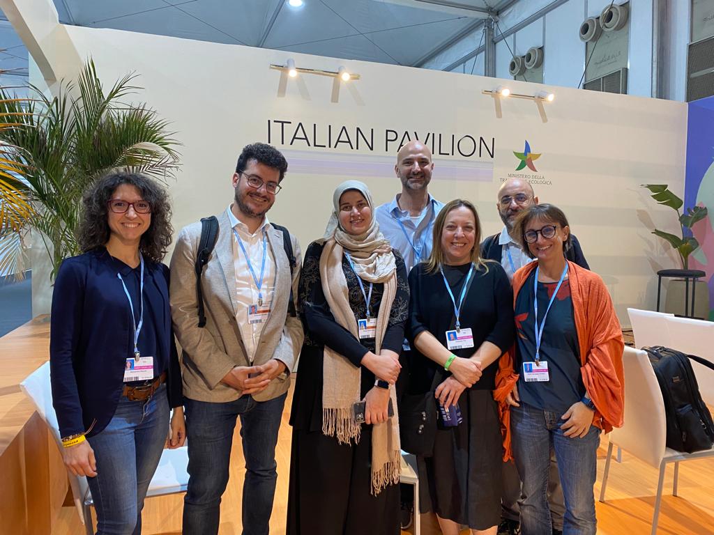 Thanks to our guests, to the #Italianpavilion for having us, and to everyone who attended "Deep into the Future Planet. Journalism Media and Narratives of the Climate Crisis" yesterday at <a href="/COP27P/">COP27</a>! 
#cmcc #cop27 #climatechange