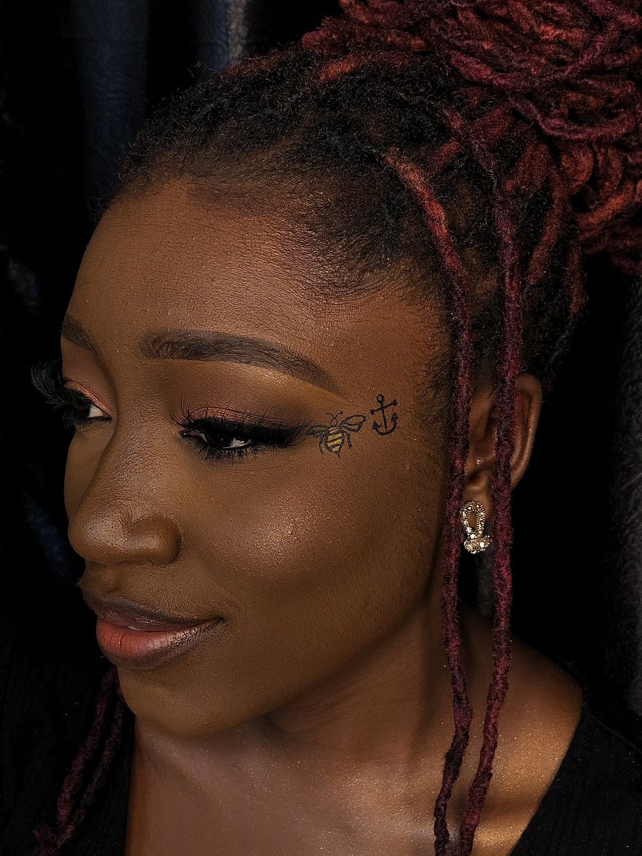 just_hoom's tweet photo. ⚓️⚓️⚓️⚓️⚓️⚓️
Because beauty Tukura is beautiful beyond the physical, I fell in love with her personality.
This is my recreation.and I surely had to rep Beenavy ⚓️
Thanks for this opportunity @beautyetukura @BeenavyHq @beautybyad @Beenavy⚓️ 
#BeautyTukura𓃵 #Beautyispersonality https://t.co/2HlxvM7STc