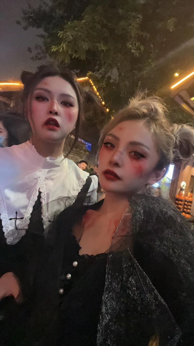 Zeli197's tweet photo. 我找不到我老婆了，麻烦大家帮我艾特一下吧 https://t.co/W3uV68wRzJ
