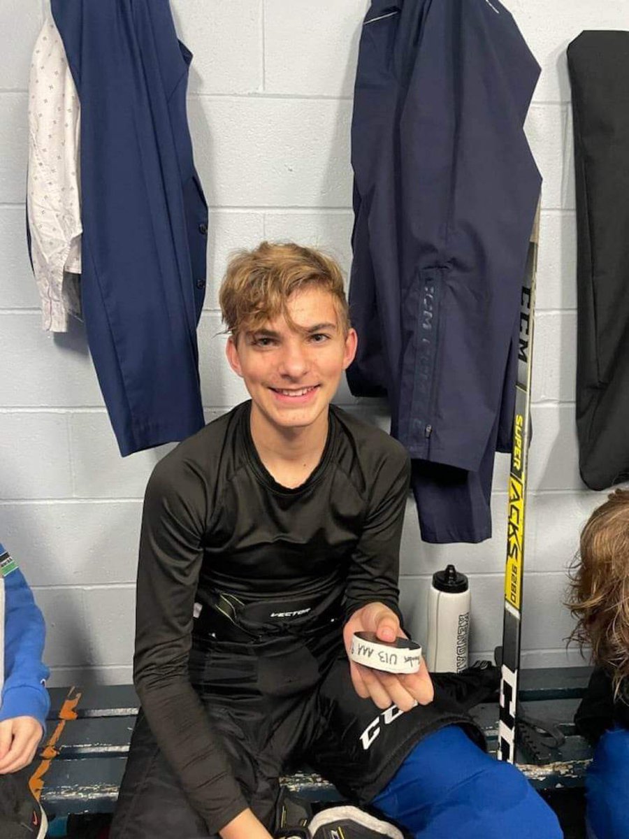 Hey #Thunderfamily. After a late night and short turnaround the <a href="/TricomU13/">Tricom U13 AAA Thunder</a> came out on top this morning in a 4-0 win over the <a href="/IcepakPeewee/">Central U13 AAA Icepak</a> POG goes to Ryan Kendall and Hardhat HWP goes to Jonah “eyebrows” Healey. Next up we face the @WesternkingsU13 at 4:30pm <a href="/nlaaahl/">AAA News</a> @DJHLnews