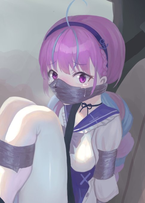 @taikankyoho 誘拐&テープギャグシナリオでは泣かせましたが……運動会中に猿轡されると羞恥で赤面でしょうかね〜? 