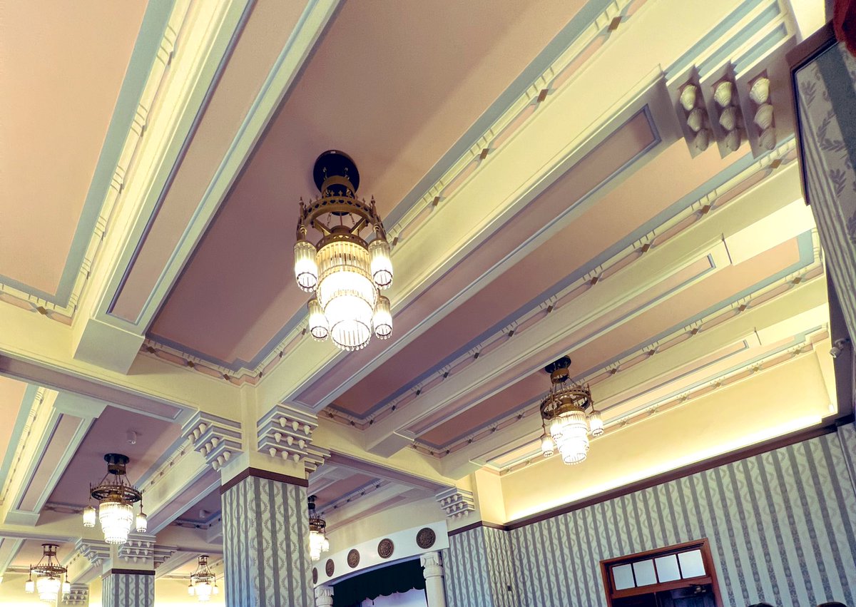moshiosigoto's tweet photo. 既存不適格建物の増築と掘ったらなんか出てくる土地柄に正面から向き合う京都の建築士さんに脱帽しながらも、入れない建物はサクッと諦めて関係ない建物もふらふら回って大変楽しい１日を過ごさせていただきました。 https://t.co/7OHqkZOwVp