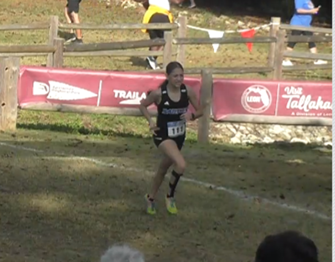 LadyDemonCC's tweet photo. Former @LadyDemonCC competing at the NJCAA national cross country meet. @bluedragontrack @GoConqs @BartonCC https://t.co/NV4YMGbw3T