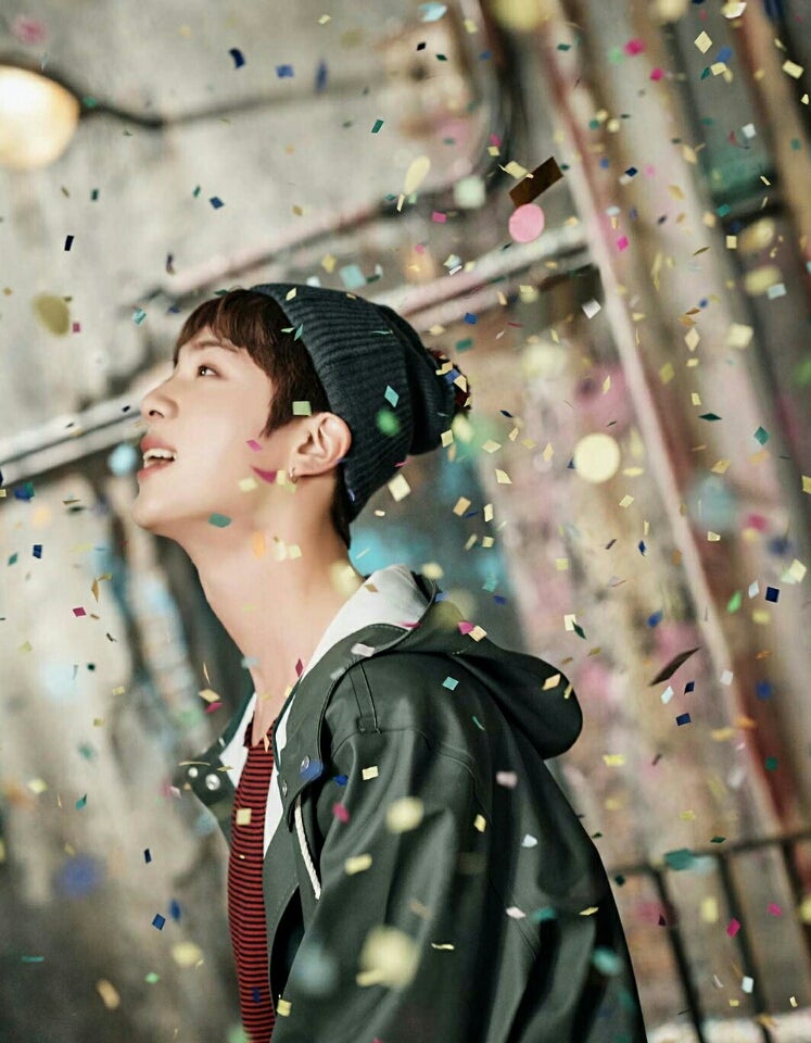 happylulux3's tweet photo. BTS 投票

Favorite K-Pop Artist
@BTS_twt #AMAs 

RT でも1票入ります

📷2017  YouNeverWalkAlone https://t.co/CdIvMTvJ1u