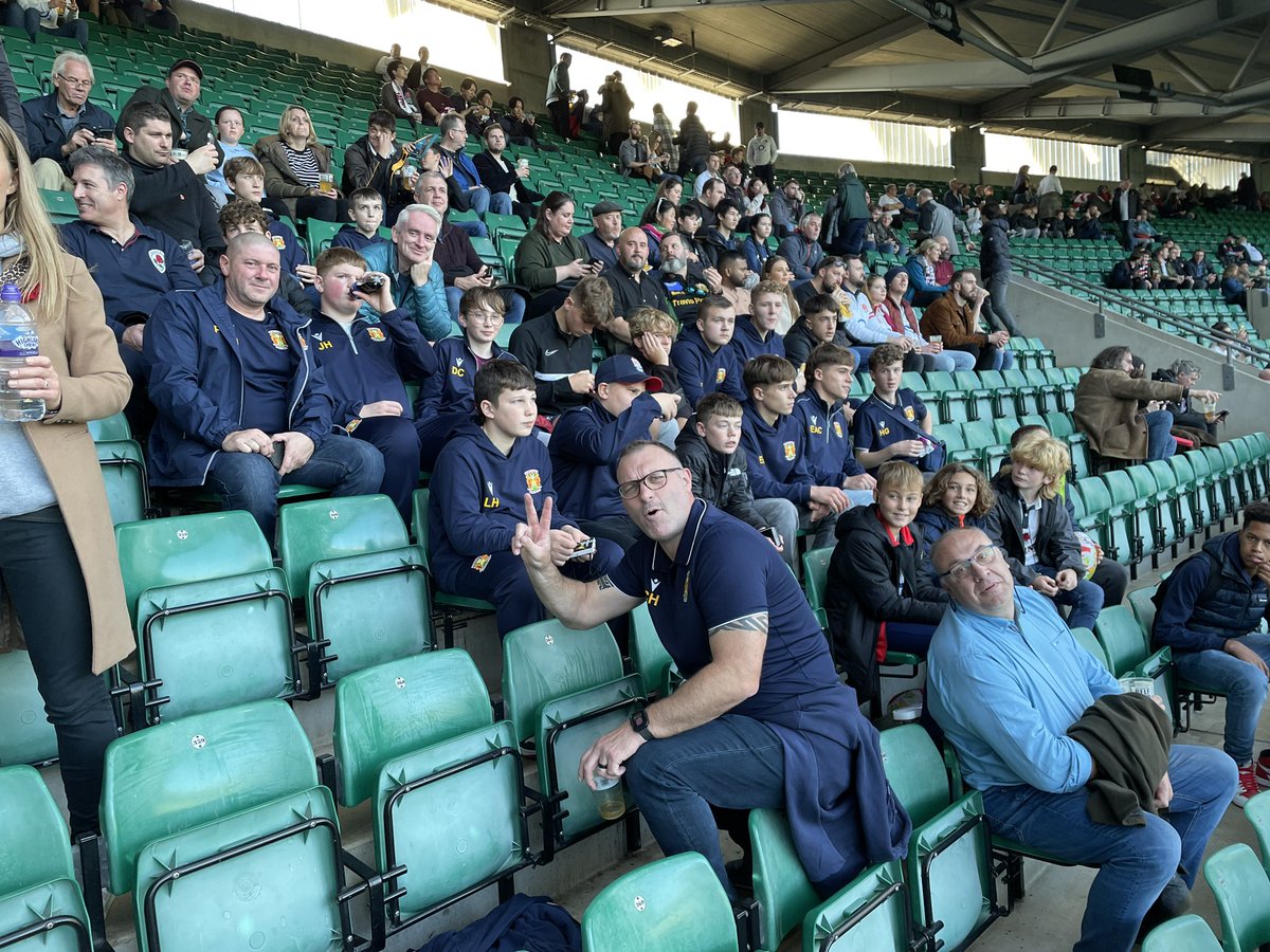 stumper164's tweet photo. #matchdayguiness #northamptonoldscoutsrfc https://t.co/m9deeZ9wHg