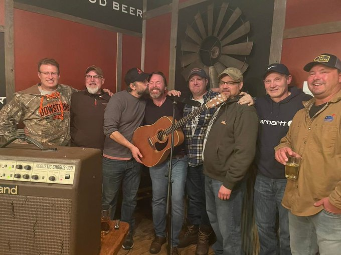 gawker slowdown (@gawkerslowdown) on Twitter photo Any Saturday--even one with temps in the low 30s--is a great Saturday when you get to spend it heading up to <a href="/BigAxeBrewCoMN/">BigAxeBrewingCompany</a> for a gig. (Below: previous Big Axe happy time.) Any Saturday--even one with temps in the low 30s--is a great Saturday when you get to spend it heading up to <a href="/BigAxeBrewCoMN/">BigAxeBrewingCompany</a> for a gig. (Below: previous Big Axe happy time.)