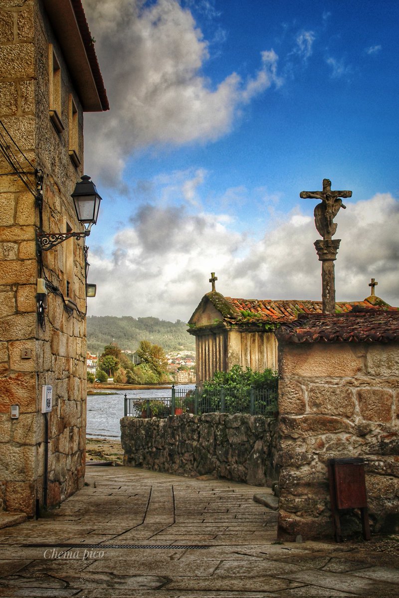 chemapico1's tweet photo. Combarro, Pontevedra. https://t.co/VkdhVpL6lp