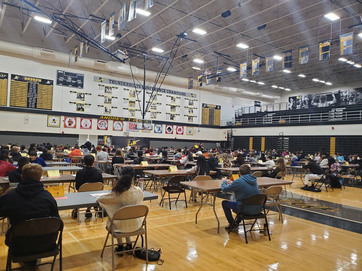 AbirOthman's tweet photo. Best wishes to our future T-Bolts today! You got this!⚡️ @vjaguidance kicking off 8th grade PSAT testing!
@AndrewHS_d230 https://t.co/djqN5ceTaN