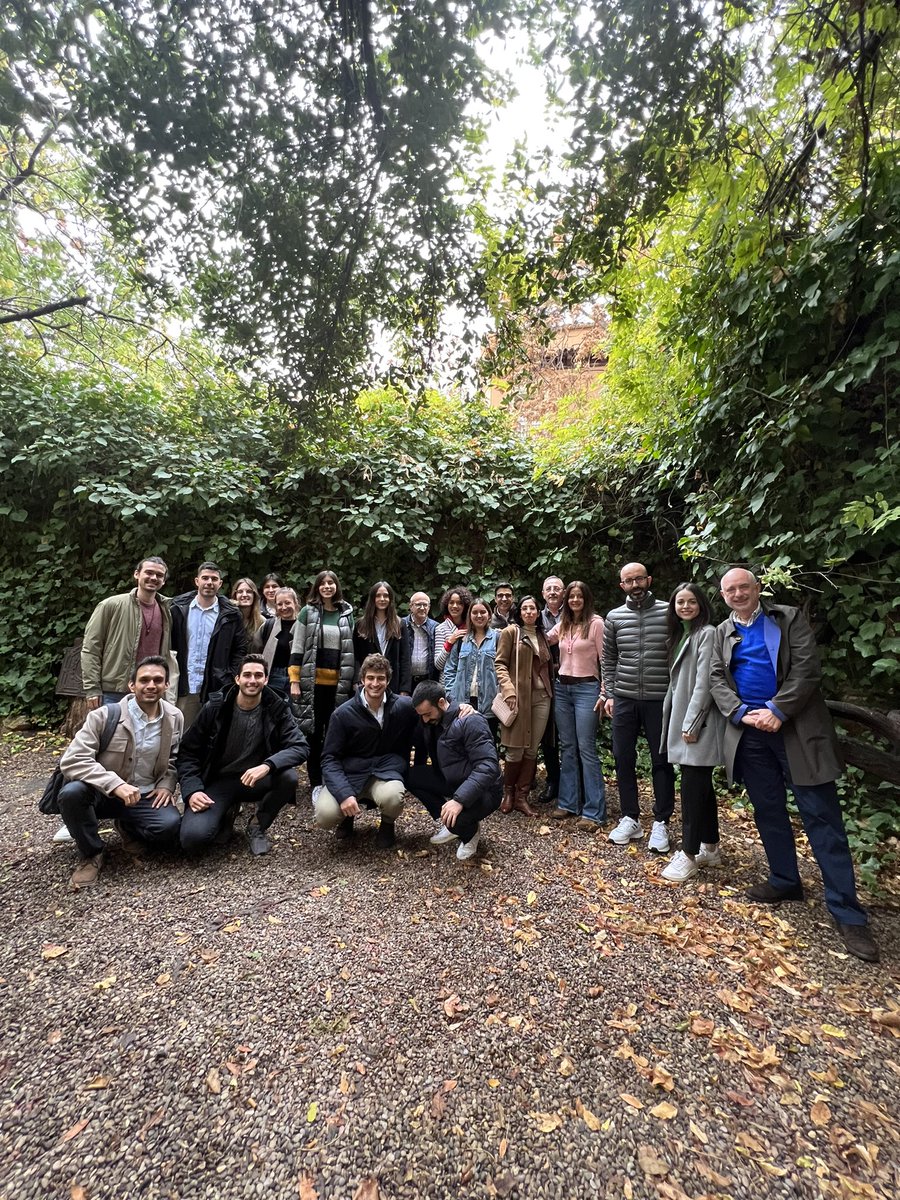 Gracias residentes y tutores de #diabemir Aragón 
Reunión inolvidable. 
Sois los mejores anfitriones.
<a href="/FernandoGarzaB2/">Fernando Garza Benito</a> <a href="/mcalbarranm/">Carmen Albarrán Martín</a> <a href="/MaruanCarlos/">Maruan C Chabbar</a> <a href="/domingomarzal/">Domingo Marzal</a> y <a href="/almucastro01/">Almudena Castro Conde</a>