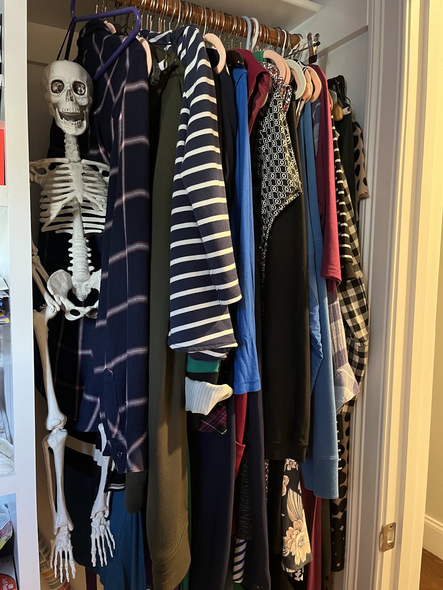 alexandra j. roberts tweet media