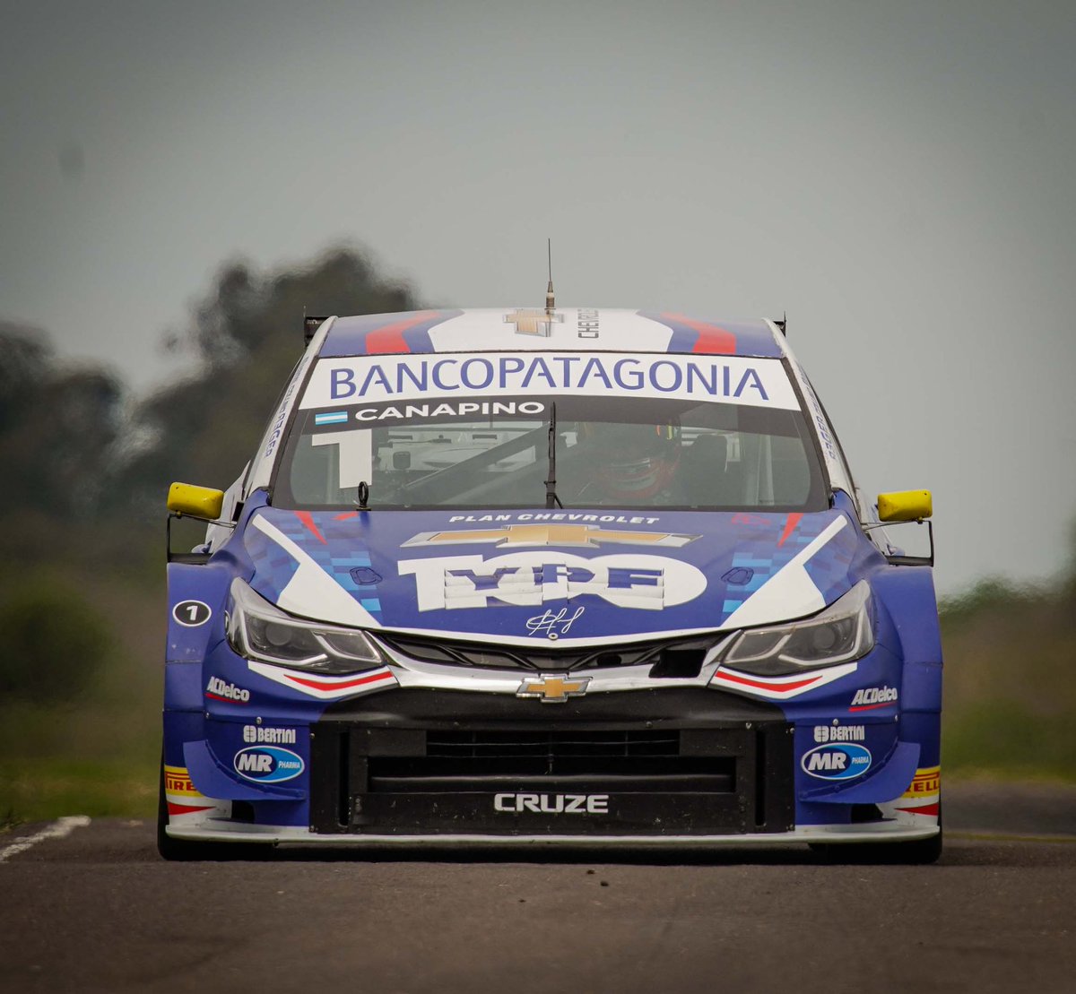Tanda “A” de entrenamientos 🏁

👉🏽 P1 <a href="/AgustinCanapino/">Agustín Canapino 🇦🇷</a> 
👉🏽 P4 <a href="/BerniLlaver/">Berni Llaver</a> 

17.20hs salimos a pista a clasificar 🔜🤩

<a href="/ChevroletArg/">Chevrolet Argentina</a> | <a href="/YPFoficial/">ypfoficial</a> | <a href="/Banco_Patagonia/">Banco Patagonia</a>