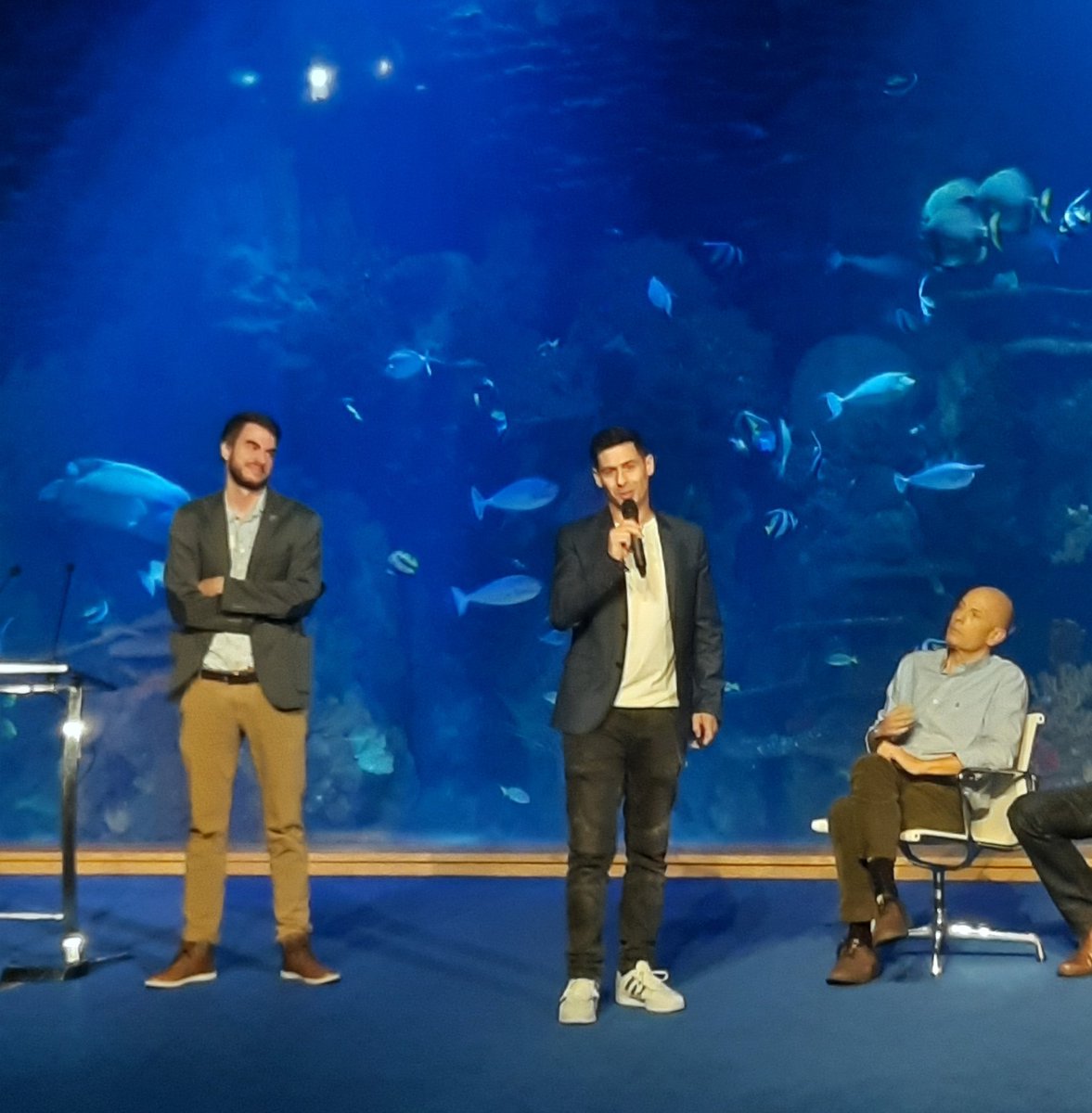 " Tanto los zoológicos como los circos tienen una oportunidad de reconvertirse" 👏👏👏<a href="/AlbertoMnndz/">Alberto Menéndez Sánchez</a> en #KLMHouseValència