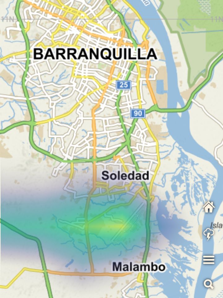 WeatherEnQuilla's tweet photo. #AEstaHora se registran fuertes #lluvias en el aeropuerto #Ernestocortissoz de #Barranquilla y el #ComandoAereo M.G https://t.co/WLXx0YVQf3