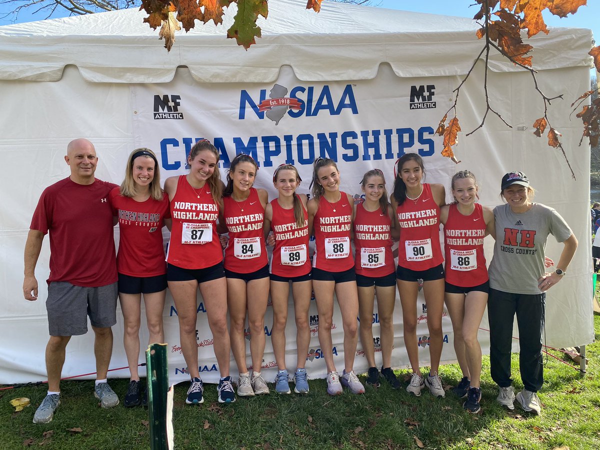 NHRHS_XC's tweet photo. NHXC girls take 5th place in the state meet of champs!!!! incredible achievement by this great group of ladies to cap off an excellent season! Highlights include: Big North Champs, Bergen MOC Champs, North 1 Group 3 Champs, Group 3 3rd place and SMOC 5th place! @NHRHS_Athletics https://t.co/FVGFITHo0U