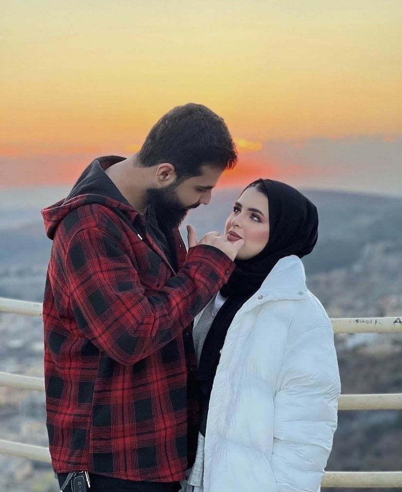 Lani_xan's tweet photo. ژنەکـان نازیان دەوێـت تەنـانـەت 
ئەگەر پیاوەکـان لـە جەنگیـش بـن…💕 https://t.co/RApMS7B1fY