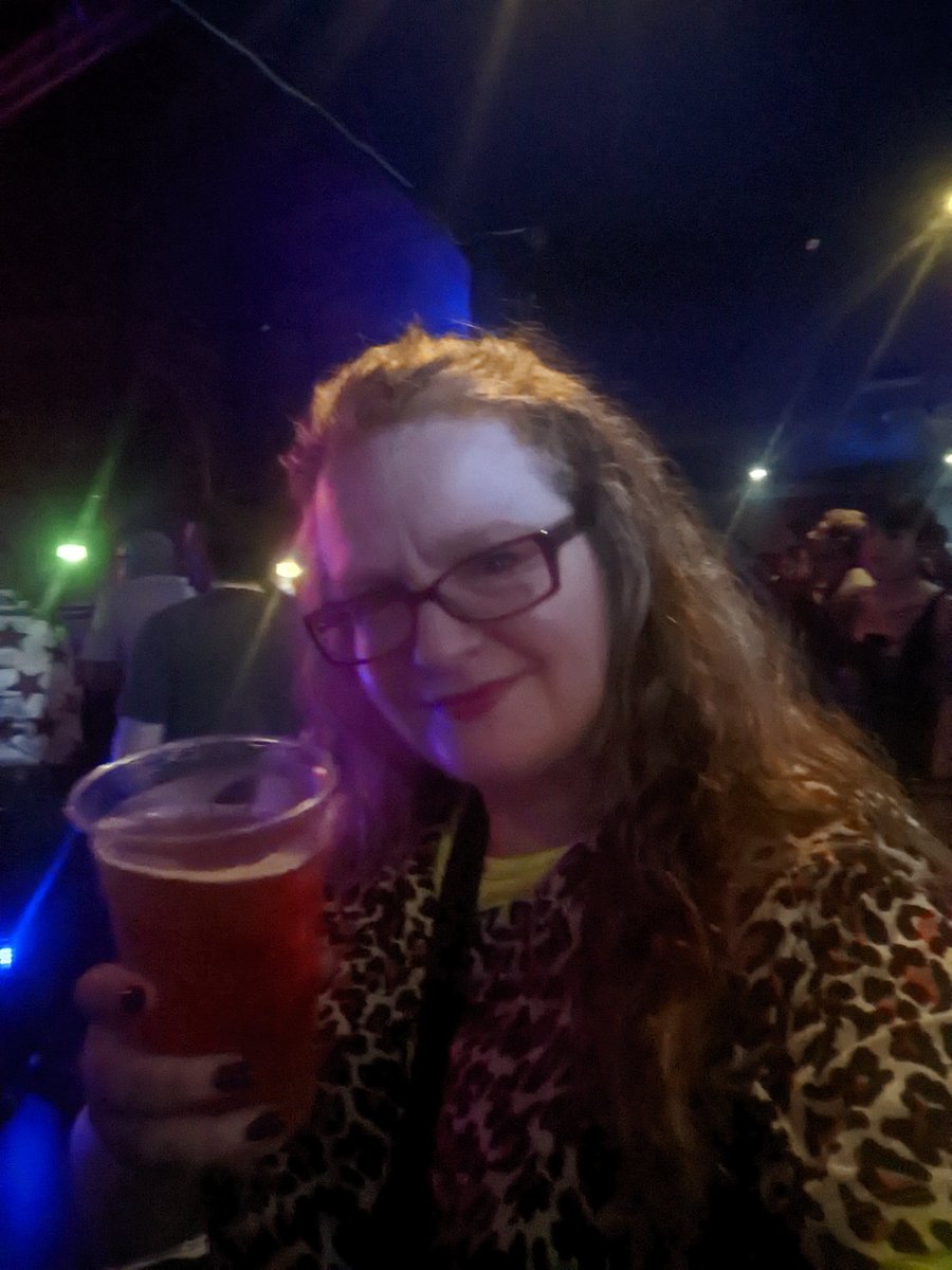 emmaprice's tweet image. Second gig of the week. Only 3 more to go.