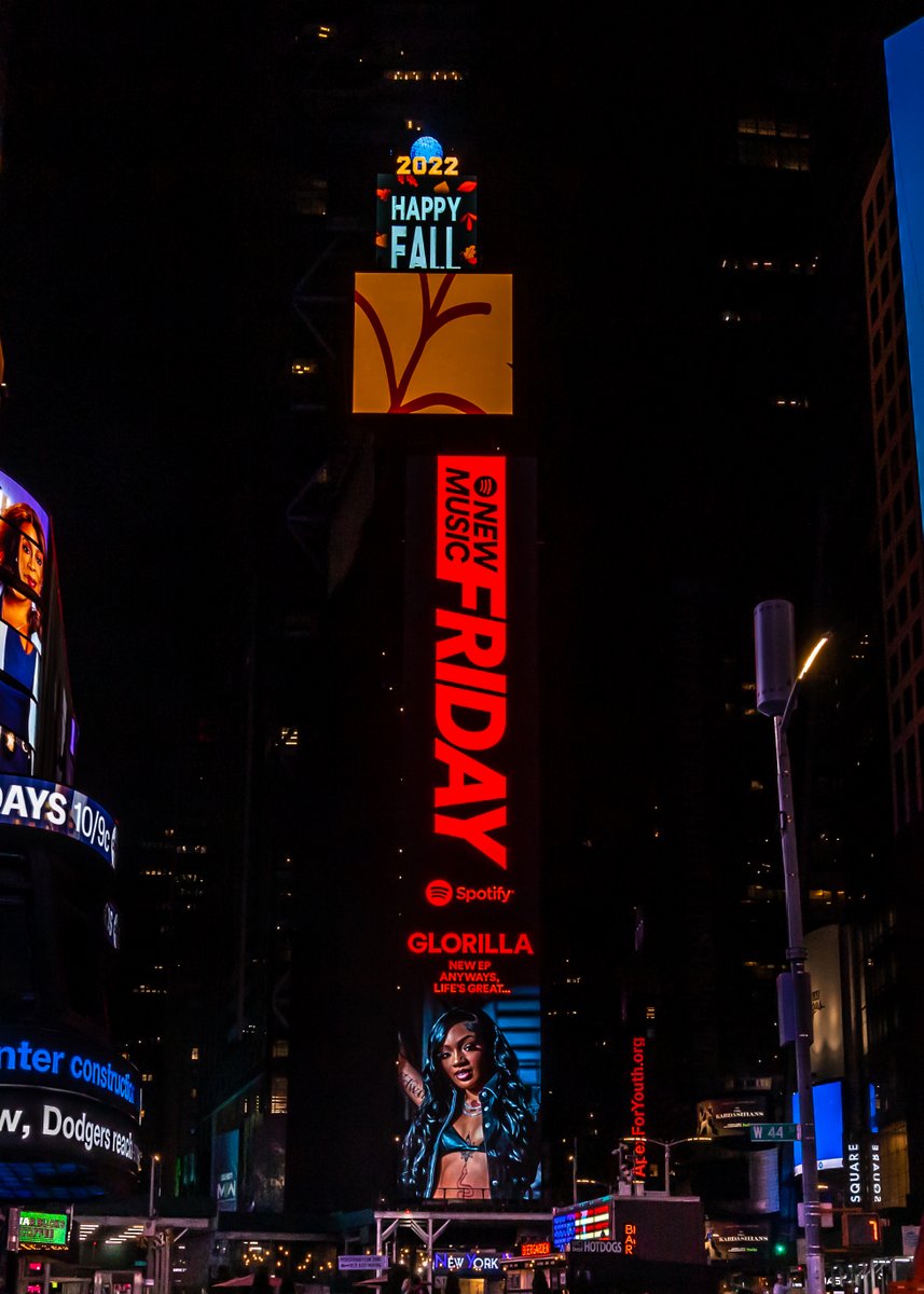 GloTheofficial's tweet photo. Stream "“Anyways, Life’s Great…” on @Spotify #NMF 🗽 
https://t.co/MM9jWJCJsO https://t.co/z842VKx0Sp