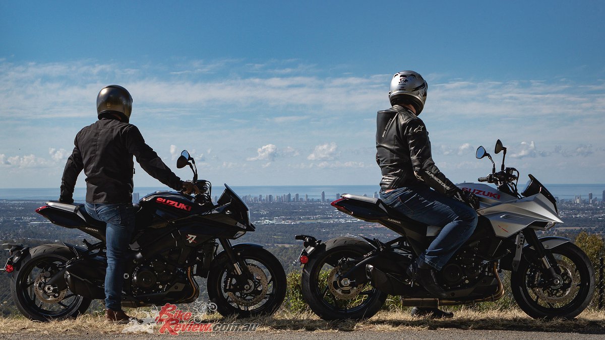 CAT1PRO's tweet photo. #SUZUKI  #KATANA 
#1000cc  
#TopSpeed #170mph https://t.co/iB6TxxYrUF