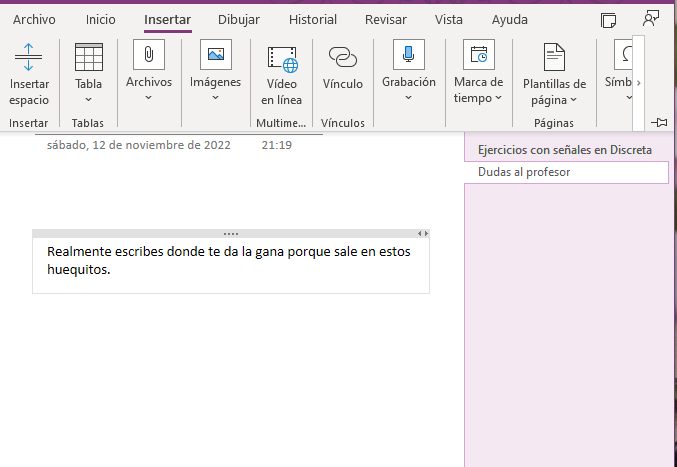 FancyCuteThings's tweet photo. @Critheann @miadecintra @verenaenlaluna Básicamente, puedes hacer casi cualquier cosa de Word en OneNotes, pero es que además puedes embeber no sólo videos de Youtube, si no audios completos. Si por lo que sea grababas una clase, podías embeber el audio y luego "seguir la clase" mientras trabajabas en otro dispositivo. https://t.co/J46jVswe0e