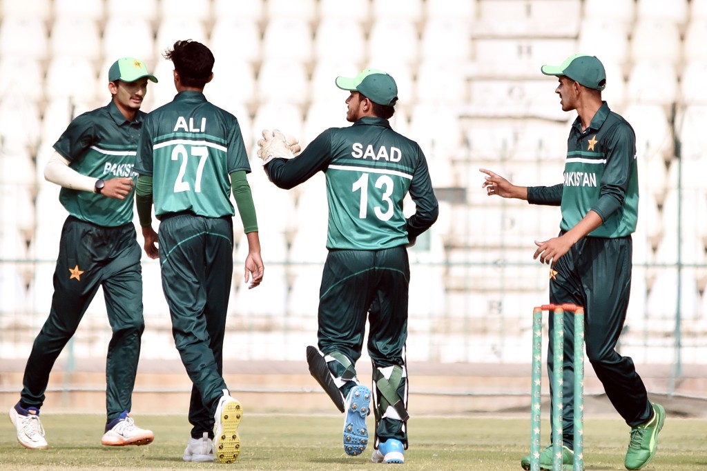 RR_pjl's tweet photo. 2-29 in a match winning cause, well bowled Ali Raza!

#RaidersRule #PAKvBAN #PakistanFutureStars 
More: https://t.co/HZgSMcJSga https://t.co/GBLtqml41U
