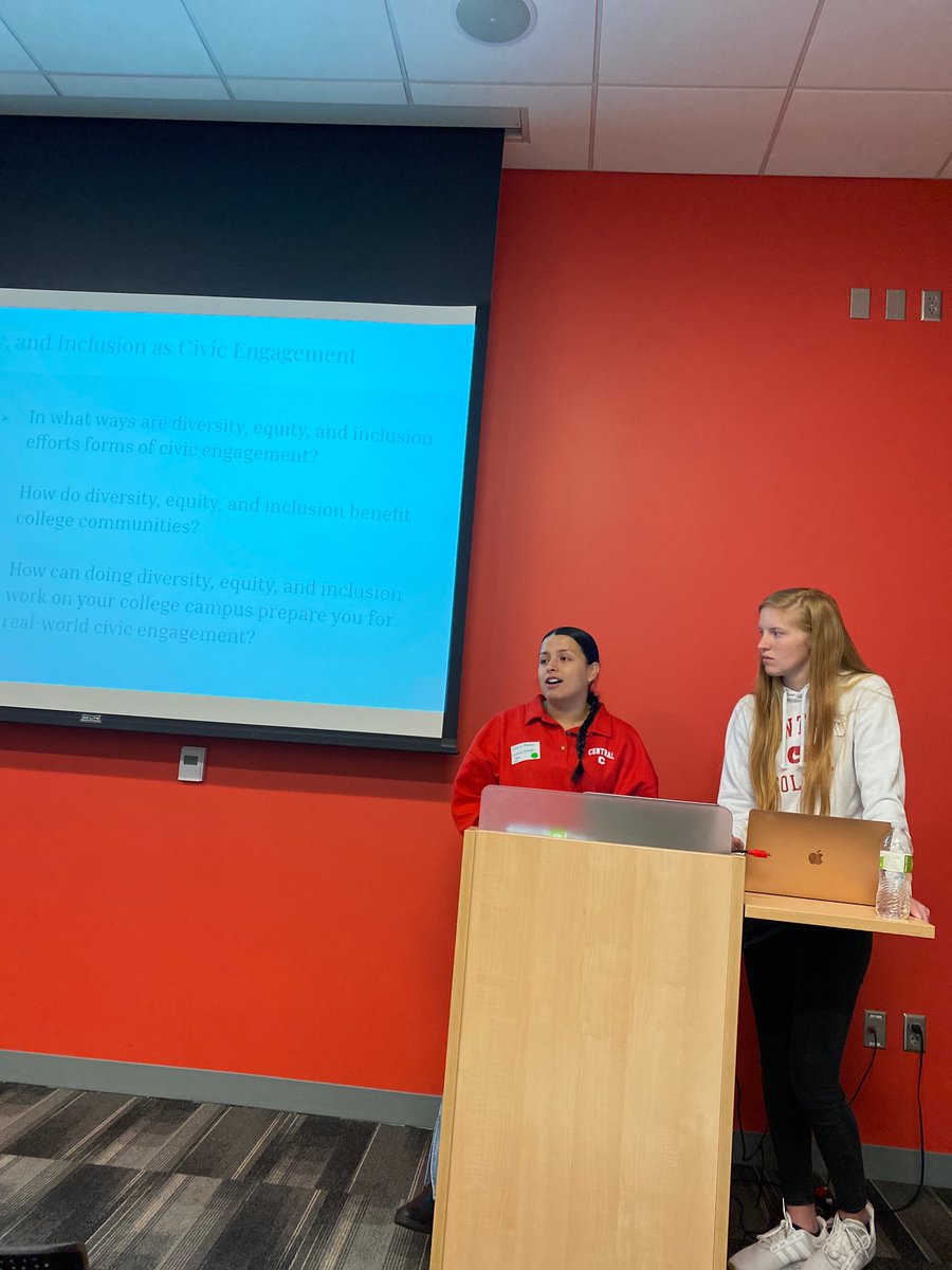 Gloria and Quinn kick off day 2 with their session. We are having powerful conversations on how to mobilize Diversity, Equity, and Inclusion efforts in their communities! 

#civicactionacademy