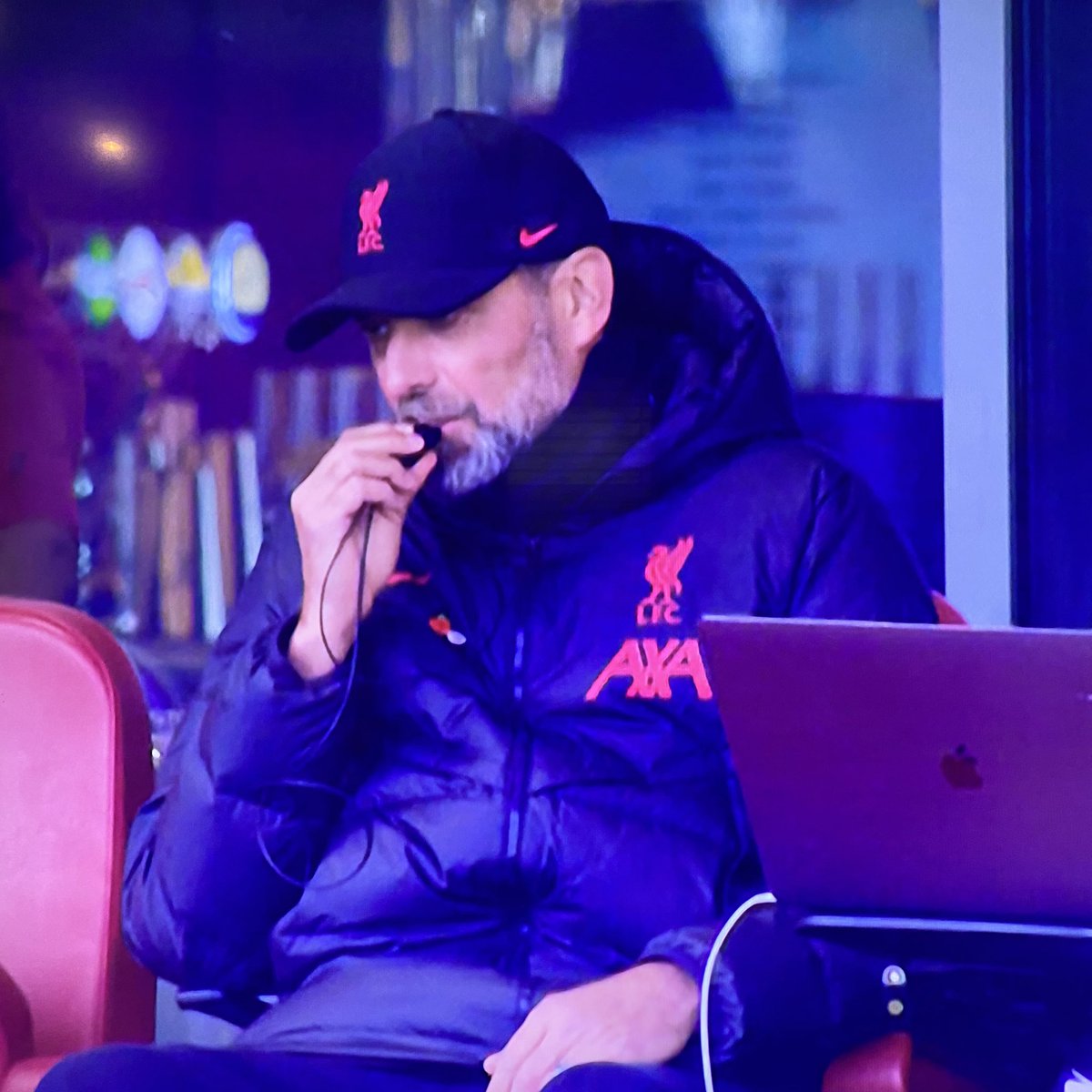 MenInBlazers's tweet photo. Jurgen Klopp calling plays from the booth today because of suspension. He’s a tin of chewing tobacco away from becoming an SEC offensive coordinator. https://t.co/EB0pRJh1oA