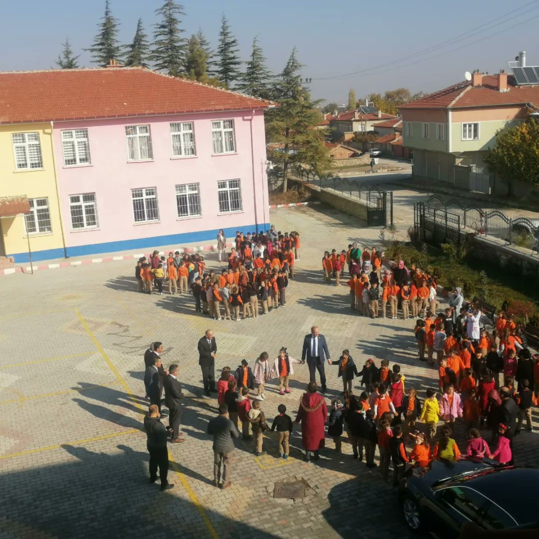 12 Kasım Afete Hazırlık Günü kapsamında okulumuzda Sarayönü Kaymakamımız Sayın Lütfullah Göktaş,İlçe Milli Eğitim Müdürümüz ve Şube müdürlerimizin katılımları ile tatbikat gerçekleştirildi.
<a href="/gokhanmurat1/">Murat YİĞİT</a> <a href="/brahimiman15/">İbrahim Şişman</a> <a href="/SarayonuMem/">Sarayönü İlçe MEM</a> <a href="/konyamem/">Konya İl MEM</a>