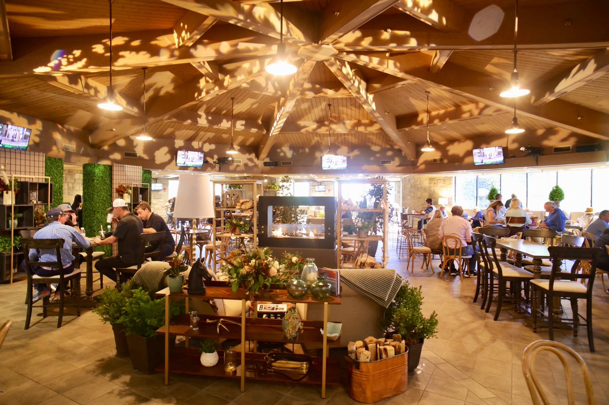 keenelandsales's tweet image. Come on in! #KeeNov