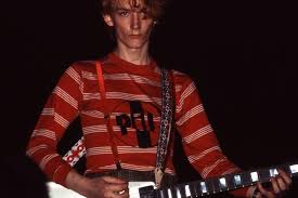 Drew''field recording drone craziness''Mulholland (@drewmulholland3) on Twitter photo was.always.in.my.Top.5.favourite.guitarists....RIP.KL was.always.in.my.Top.5.favourite.guitarists....RIP.KL