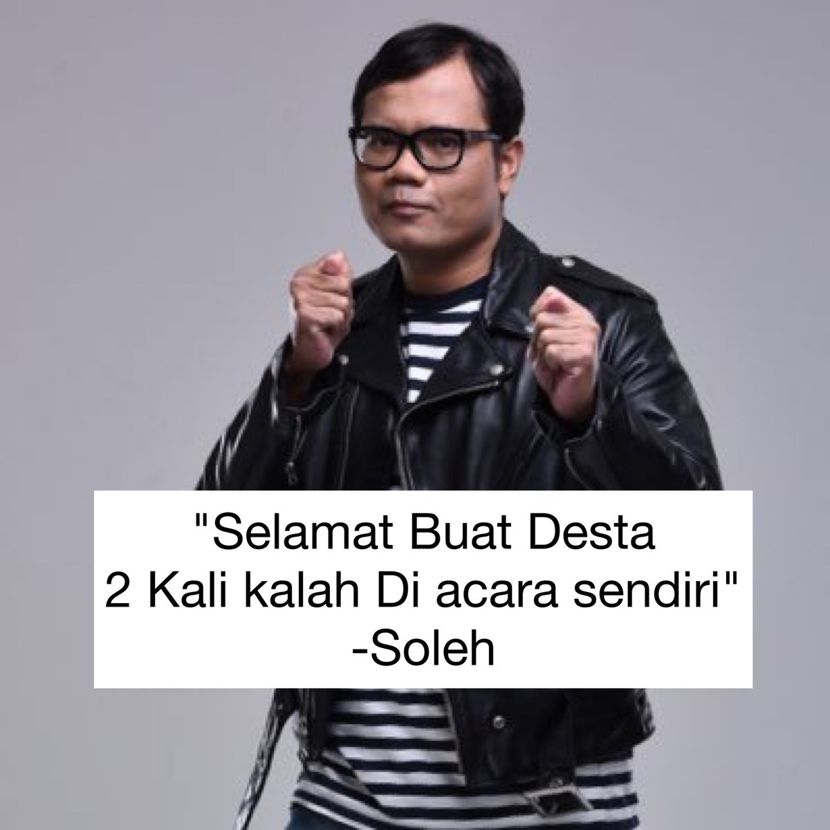 Riweh_Banget's tweet photo. "Selamat Buat Desta 2 Kali Kalah Di acara sendiri" - Soleh 😭😭😭

#TimRaffi #TibaTibaTenis Desta Raffi Cipung Wulan Guritno Cipung Dikta Raffi Ahmad Enzy Vindes Nagita https://t.co/C3KJpDEubo