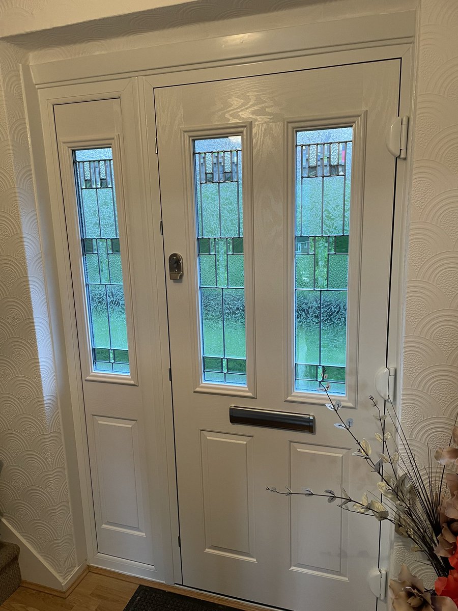 Pratty_8's tweet photo. This little lady looked after me from 3 weeks old, she’s hit her 90s &amp; has had to have a chair lift installed so needed her door changed to accommodate it. Nice to be able to do something back for Nan today after all she’s done for me over the years ❤️ @CelticWindows https://t.co/93IFdCLBLu