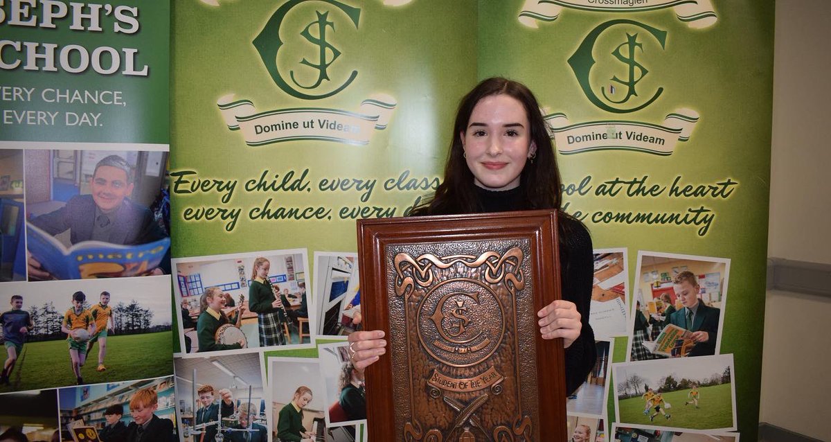 ⭐️GCSE Prize Giving ⭐️
 Staff and parents filled the school assembly hall to congratulate the class of 2022 on their GCSE results.
 We were delighted to have as Guest of Honour, former Principal, Mr John Jones. 

#EveryChildEveryChanceEveryClassEveryDay