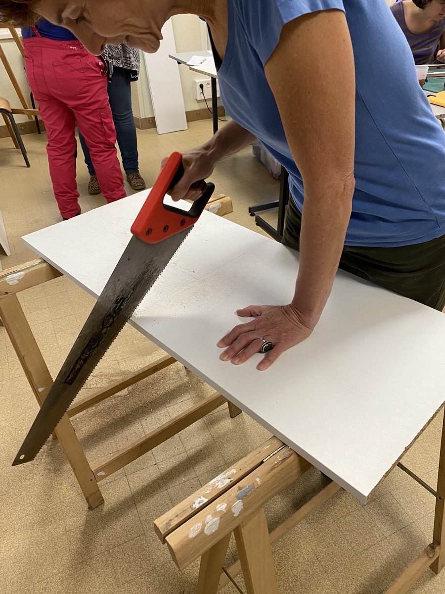 sauve_qui_pleut's tweet photo. In progress…
#Museomix #museomixndie #wearemuseomix #peoplemakemuseum @museomixndie @MuseedeVire https://t.co/hv4F4oR5T8
