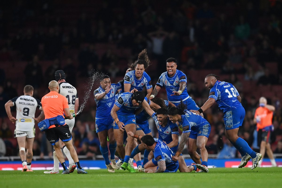Stephen Crichton becomes a hero for Samoa and takes his country to a first ever Rugby League World Cup final!

#RLWC2021 #ENGSAM | <a href="/RLSamoa/">Toa Samoa</a>