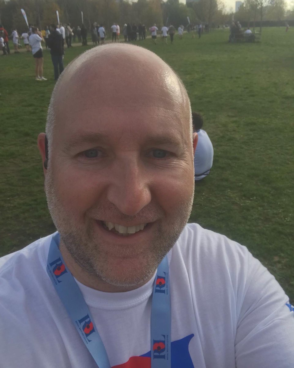 lordgimcrack's tweet photo. Great day #poppyrun #RoyalBritishLegion today at Stratford well done all 600 participants ๐ https://t.co/jlCBnPPiOk