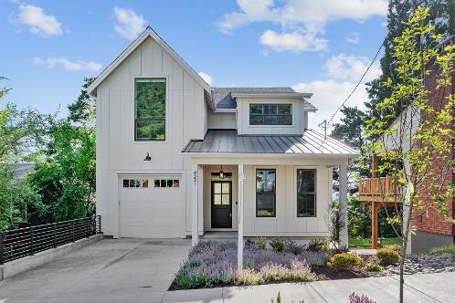 RenaissanceHome's tweet photo. What are your plans this weekend? 
 
Learn more about #RenaissanceHomes process, home design, and #community! 🤩🏘️  We have four beautiful #openhouses Saturday and Sunday 12:00 p.m. - 4:00 p.m.. 
 
https://t.co/7fxWlg5ugh https://t.co/5oAU9YI6E5
