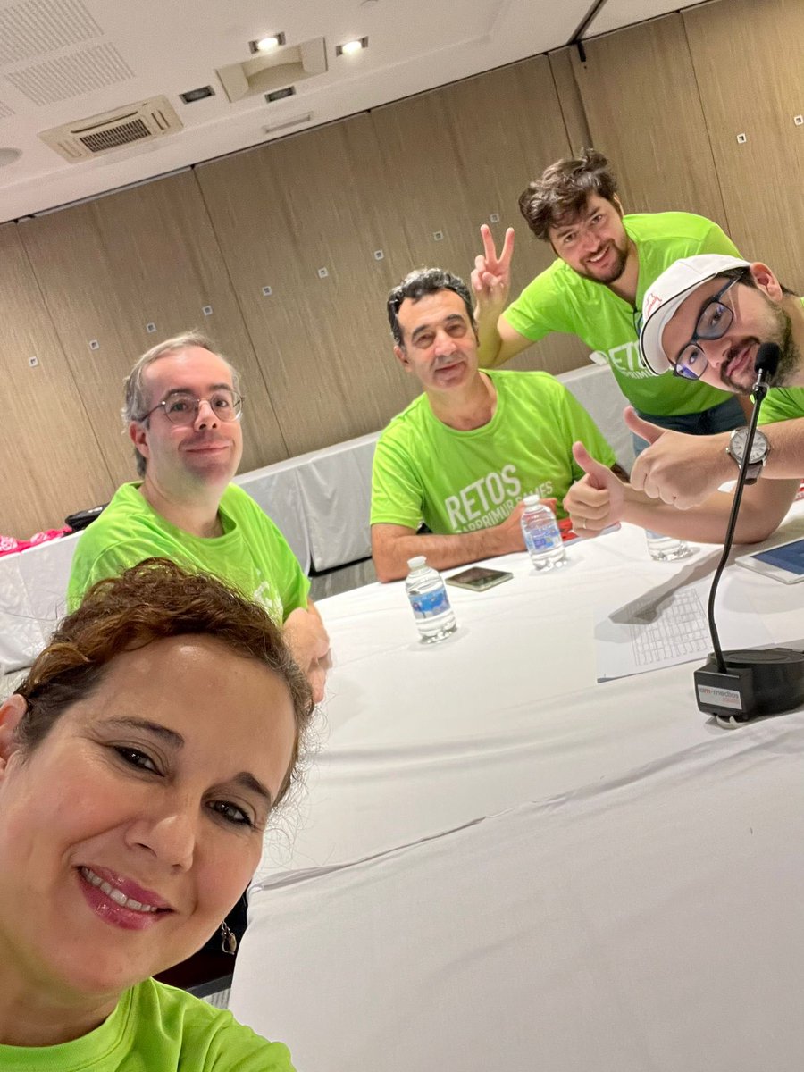 Ale_Medina_1990's tweet photo. Segundo puestazo de nuestro Centro de Salud, Alcantarila/Sangonera, en la primera edición del Reto Final de los #CarprimurGames. Gracias a todo el equipo por hacerlo posible y en especial a @carprimur por la maravillosa organización del evento. https://t.co/XvW8nBzkmZ
