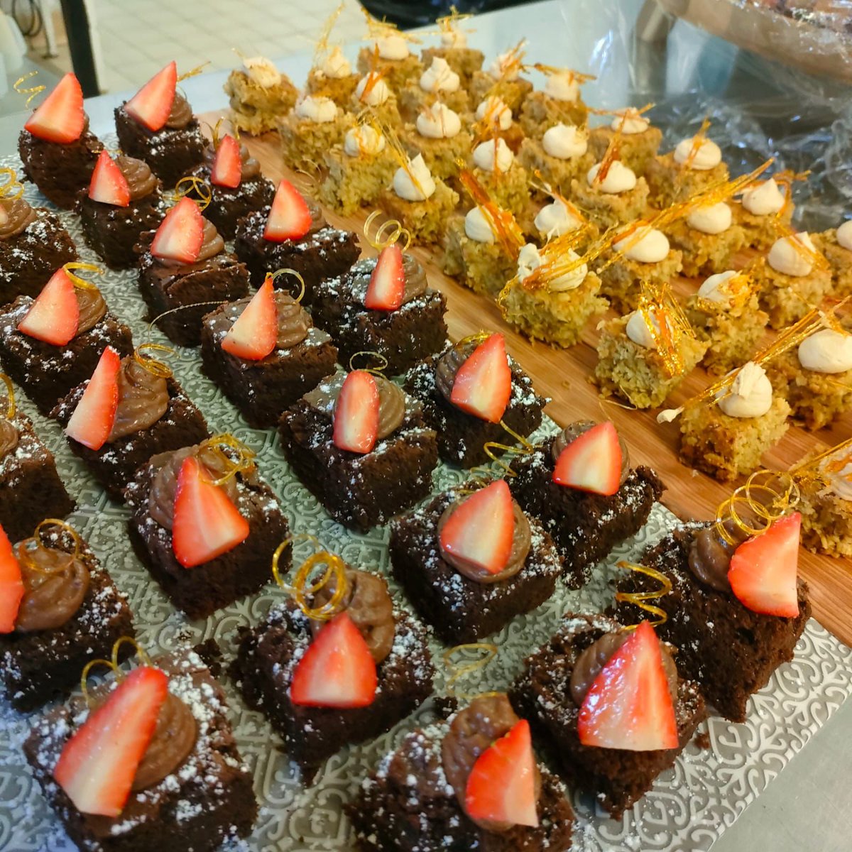 AstonPerera's tweet photo. Match tea cakes ...... https://t.co/JWVqrii70e