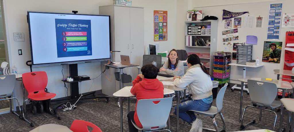 Our Clinic Director, Renee Johnson, sharing tips to develop positive thinking at the <a href="/humbleisd/">Humble ISD</a> Mental Wellness Workshop. <a href="/HumbleISD_KMS/">Kingwood Middle</a> . #positiveaffirmation