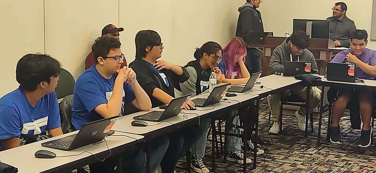 PIECHS_Robotics's tweet image. Some of our PIHS Robotics and Cybersecurity students taking part in a Cybersecurity Hackathon Camp at South Texas College thanks to @RegionOneGEARUP
#MoreThanRobots #CyberSecurity #PIHStarpons