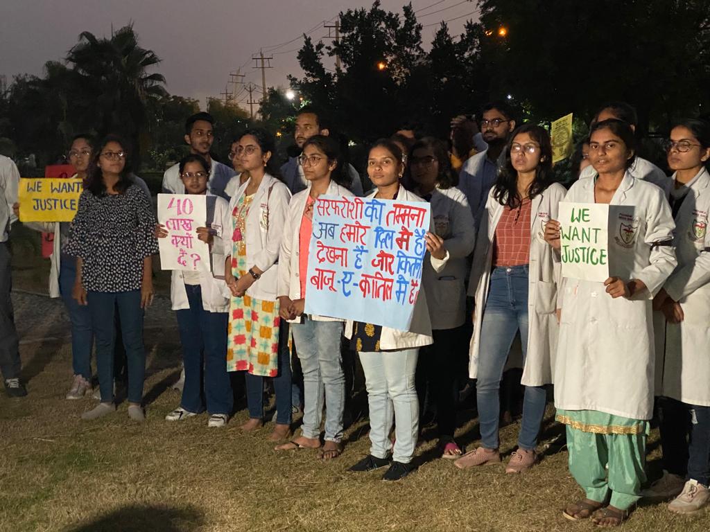 Still on our struggles against the bond policy..No idea how many more days n weeks would it take..But we all stand strong nd United to anything that falls our way...
#shameonharyanagovt 
#savethemerit