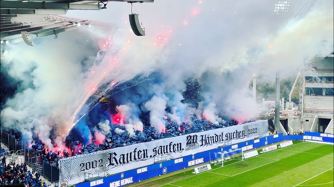 KSC - FC St. Pauli 4:4 - 12.11.22 youtu.be/GffUDc_mmrI Achterbahnfahrt… #kscfcsp #KSCmeineHeimat #nurderksc