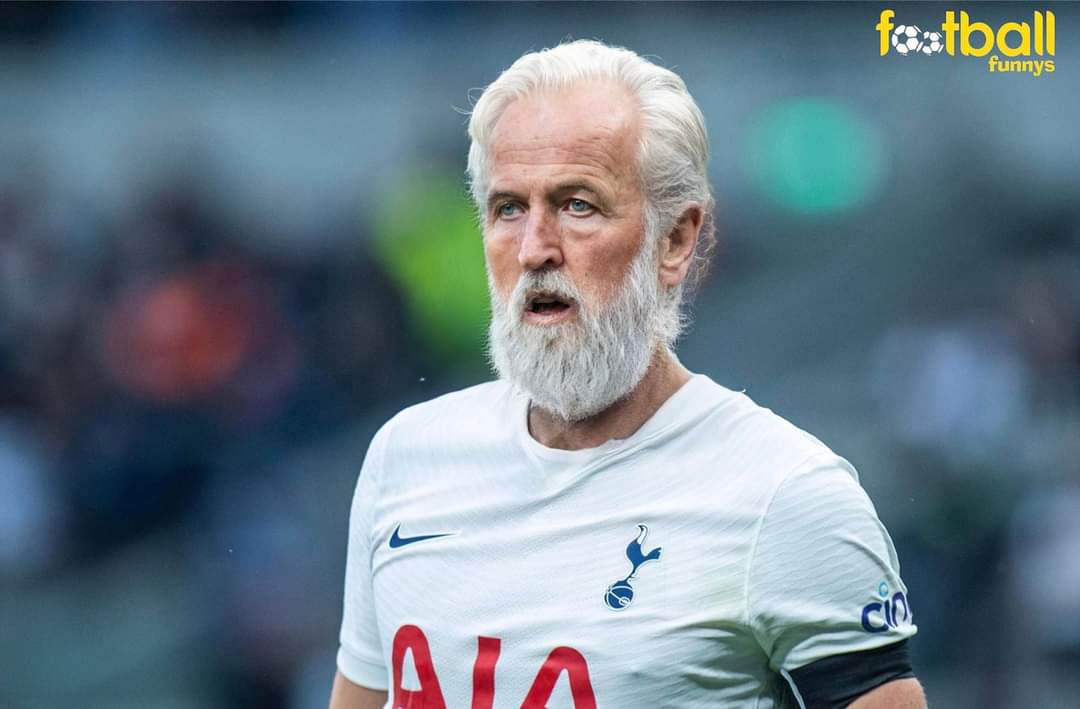 RT @FootballFunnnys: The year is 2072, Harry Kane is still playing for Spurs and still trophyless https://t.co/R3iZNYQrLT