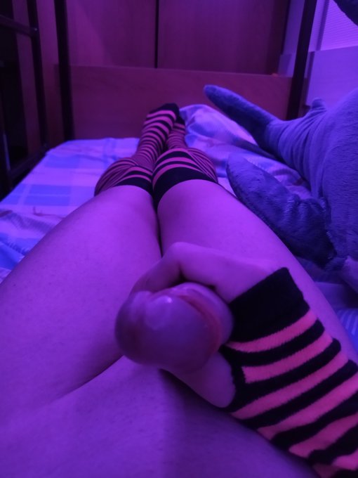 1 pic. It's so leaky... https://t.co/bI4oMUv0ep