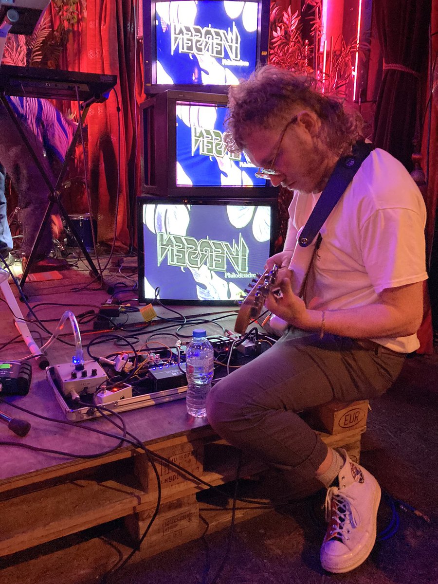 We’re getting ready to smash Futuresounds 2 at Folklore, Hoxton 🤘🤘🤘

#80smusic #synthwave #music #live #livemusic