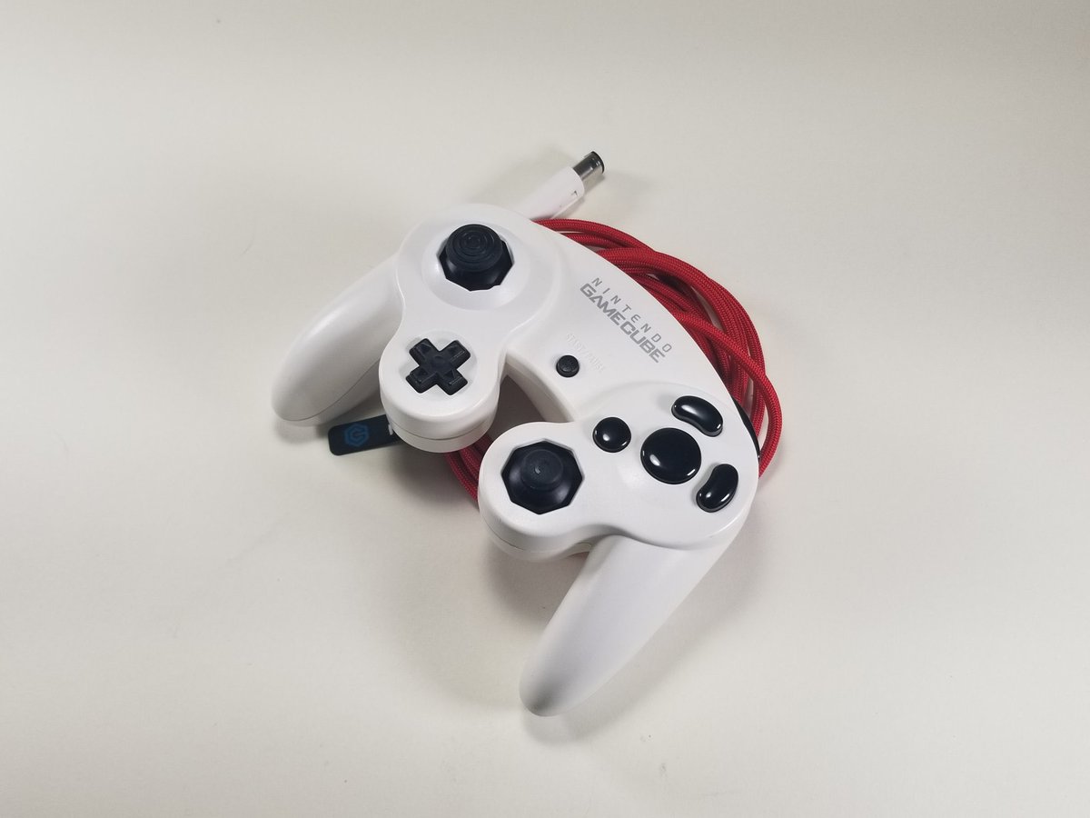 Shoutout <a href="/freelance_qtip/">cliff 🐝</a> for building my first phob! Feels as clean as it looks 🔥